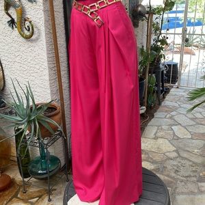 🩷🩷PINK HIGH WAISTED WIDE LEGGED PLEATED PANTS🩷🩷